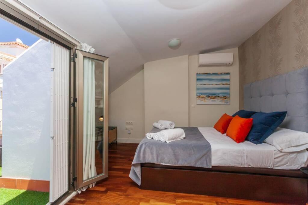 Apartmán Precioso Atico Con Terraza Centro Historico Màlaga Exteriér fotografie