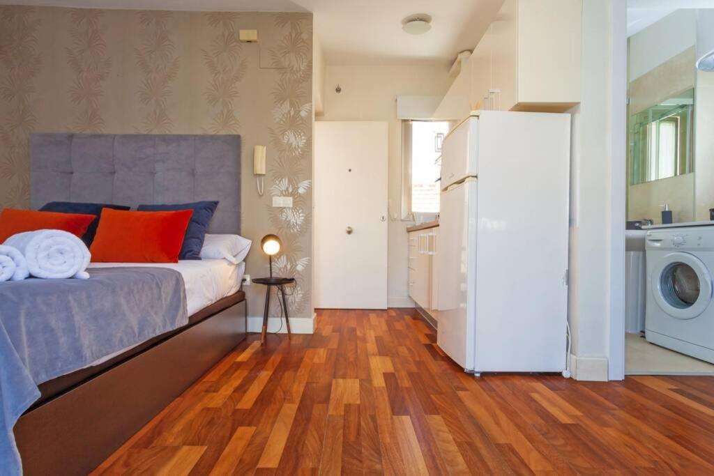 Apartmán Precioso Atico Con Terraza Centro Historico Màlaga Exteriér fotografie